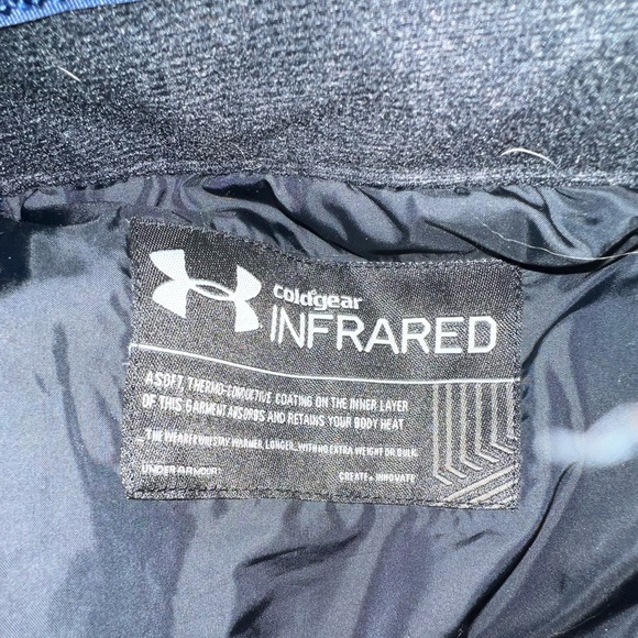 Under Armour Women’s ski/snowboard pants, size M - Picture 3 of 4